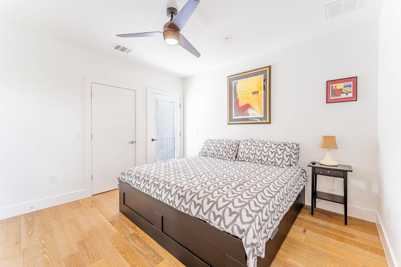 Luxe East Downtown 3Br Condo, Walk To Bars, Restaurants, Shops Austin Exterior photo