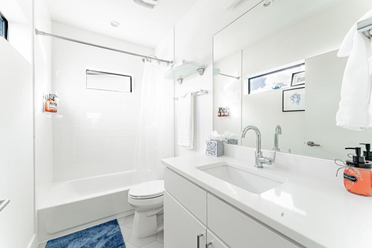 Luxe East Downtown 3Br Condo, Walk To Bars, Restaurants, Shops Austin Exterior photo