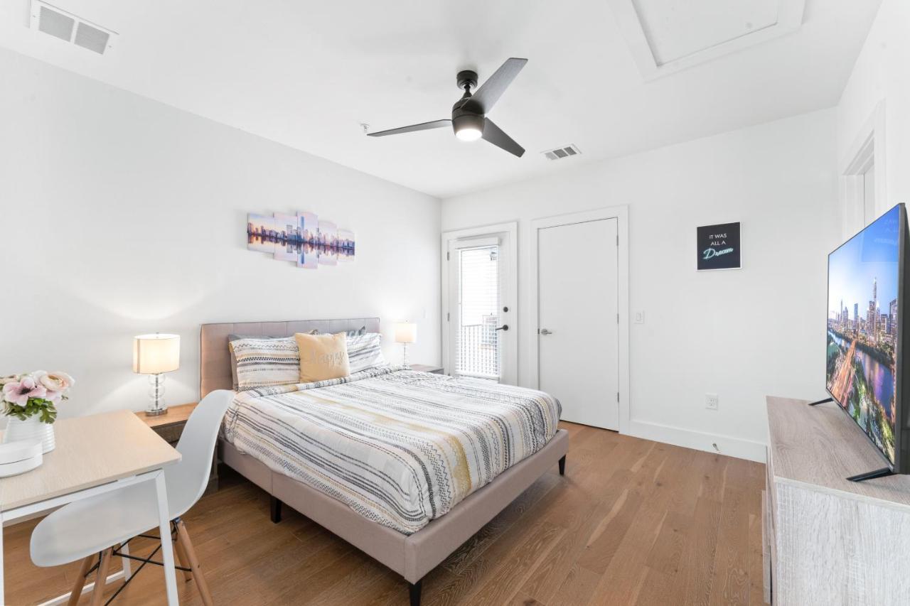 Luxe East Downtown 3Br Condo, Walk To Bars, Restaurants, Shops Austin Exterior photo